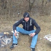  ,   Maxim, 44 ,   