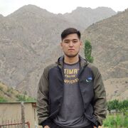  ,  Oybek, 24