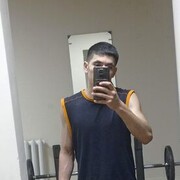  ,  Jahongir, 22