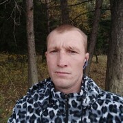  ,   Aleksei, 32 ,   c 