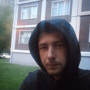  ,   Artem, 32 ,   ,   