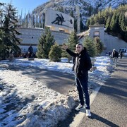  ,  Ali, 44