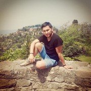  ,   Alen, 40 ,   
