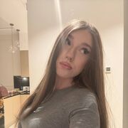  , 