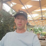  ,   Andrej, 41 ,   ,   , c 