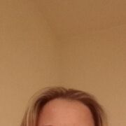  ,   Valeria, 44 ,   c 