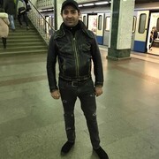 ,   Davit, 41 ,   ,   
