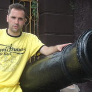  ,   Oskar, 40 ,   