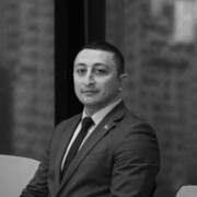  ,  Samir, 31