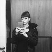  ,  Marina, 38