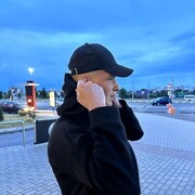  Marki,  Misha, 24