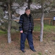  ,  Dato, 48