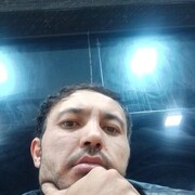  ,  Javohir, 32