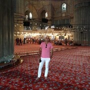  ,   Ali, 44 ,     , c 