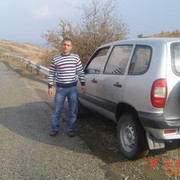  ,   AyiK, 40 ,   ,   , c 
