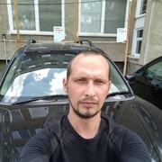  ,   Sanya, 37 ,   c 