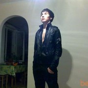  ,   Timur, 33 ,  