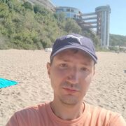  ,   Maxim, 29 ,   ,   , c 