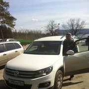  ,   Feliks, 56 ,   