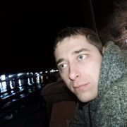  ,   Zak, 37 ,   