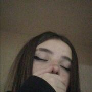  ,  Bella, 21