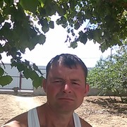  ,  Djoni, 43