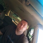  ,  Alex, 37