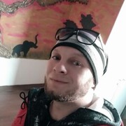  ,   Leks, 36 ,     , c 
