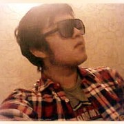  ,   Bek, 31 ,  