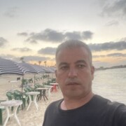  Essen,   Zouhair, 55 ,   ,   , c , 
