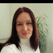  ,  Elena, 39