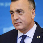  ,  dato, 54