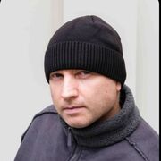  ,  Alex, 44