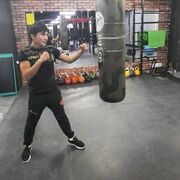  ,   AliXAN, 28 ,     , c 