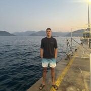  ,  Cristi, 23