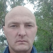  ,   Zik, 47 ,   