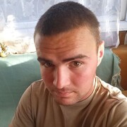  ,  Artem, 24