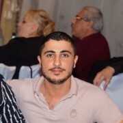  ,  Arsen, 28