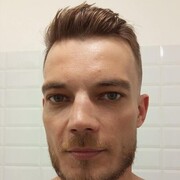  ,  Serge, 36