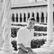  ,   Konstantin, 32 ,   ,   