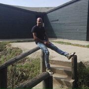  ,   Brahim, 37 ,   ,   