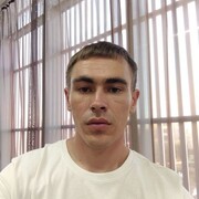  ,   Radu, 34 ,   ,   
