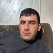  ,  Hovo, 30
