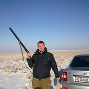  ,  denis, 44