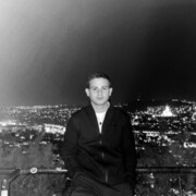  ,  Niko, 20