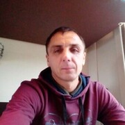  ,   Anton, 44 ,     