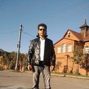  ,   Gaffor, 37 ,  
