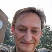  Sutton,   Aleksandrs, 60 ,   c 