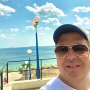  ,   Valery, 42 ,   ,   , c , 