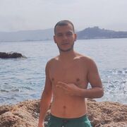  ,  Issem, 28